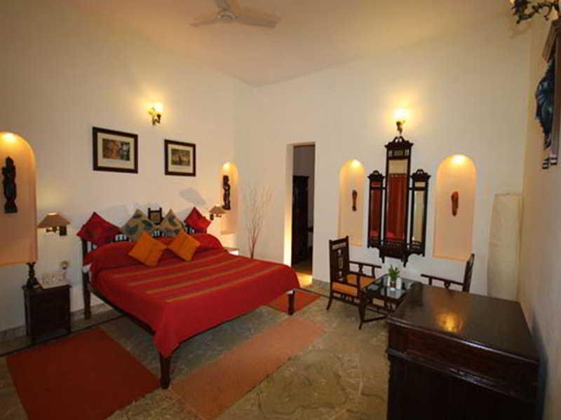 Tiger'S Den Resort Bandhavgarh National Park Exterior foto